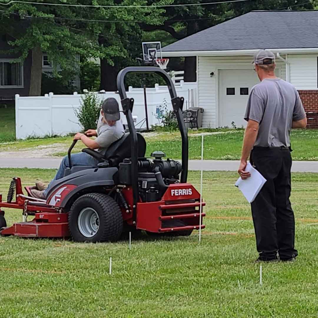 Tractor Club