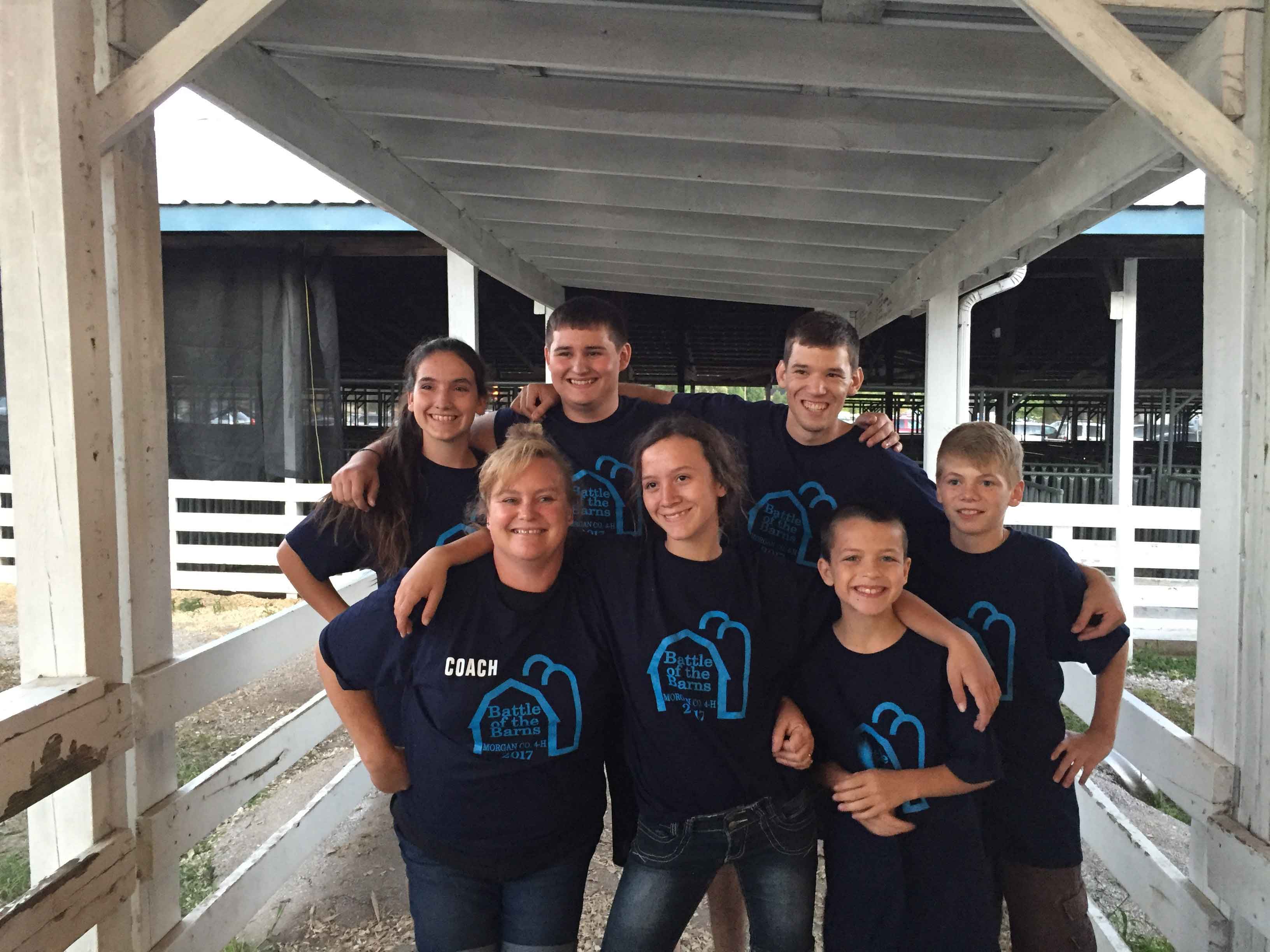 Dog Club 4-H Battle of the Barns Team 2017.jpg