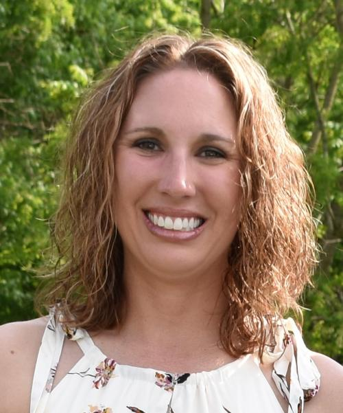 Photo of Carrie Little 