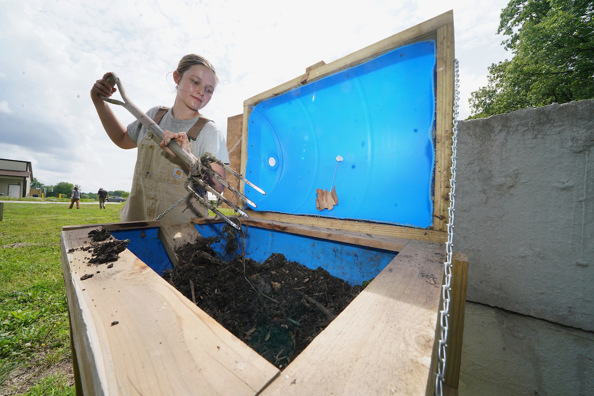 composting bin