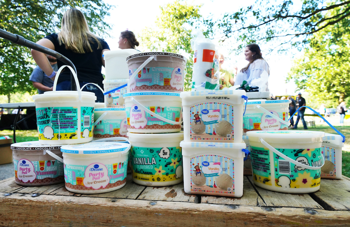 ice cream tubs